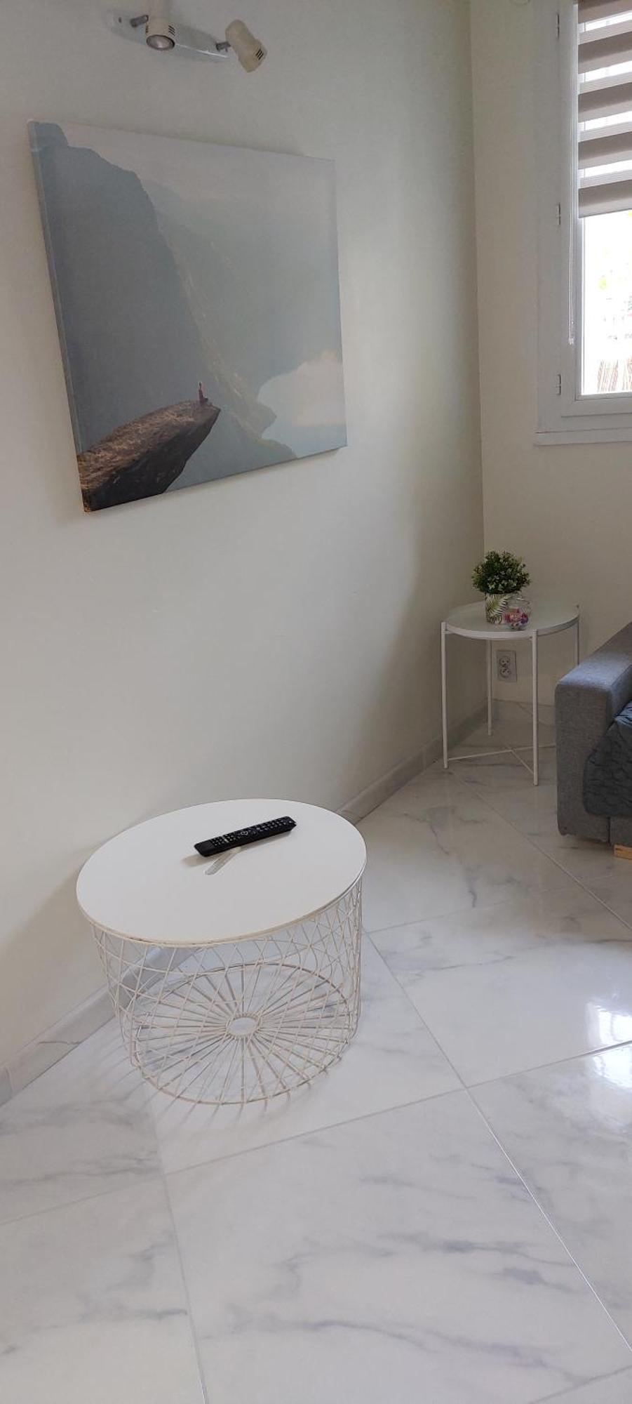 logement tout près du centre avec grand garage gratuit Nîmes Extérieur photo